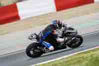 cadwell-no-limits-trackday;cadwell-park;cadwell-park-photographs;cadwell-trackday-photographs;enduro-digital-images;event-digital-images;eventdigitalimages;navarra;no-limits-trackdays;peter-wileman-photography;racing-digital-images;trackday-digital-images;trackday-photos